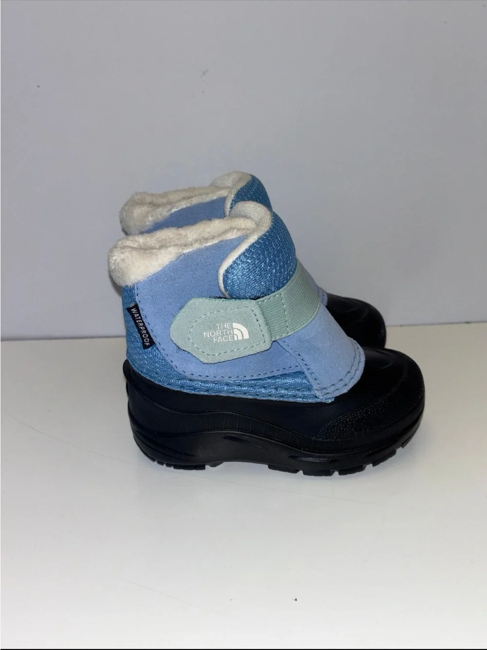 THE NORTH FACE Kids' Alpenglow II Insulated Snow Boot Waterproof